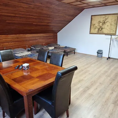 Travel House *