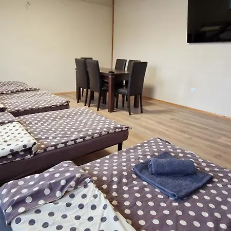 Travel House Apartman *