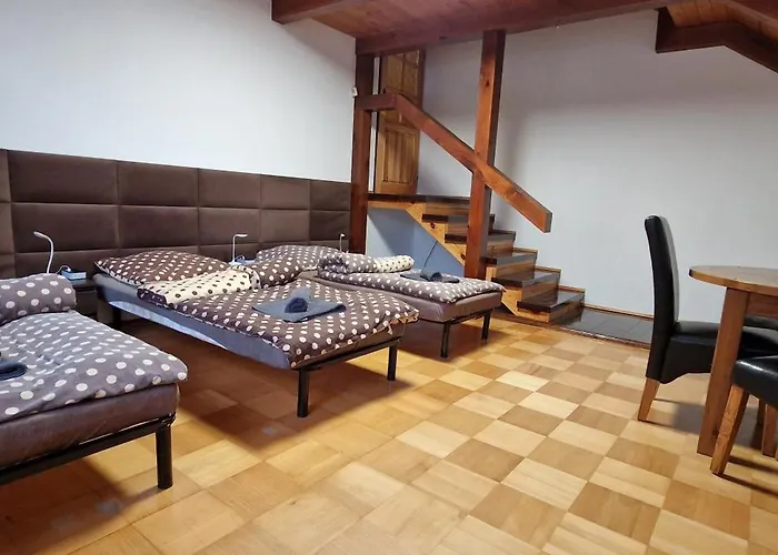 Travel House Estetino